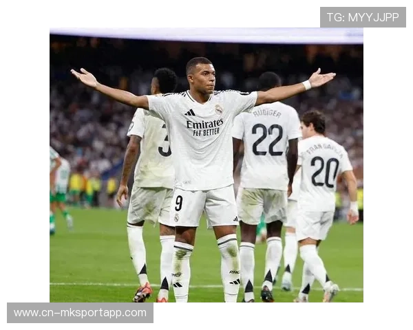 皇马若能补强边路，将极大提升进攻维度