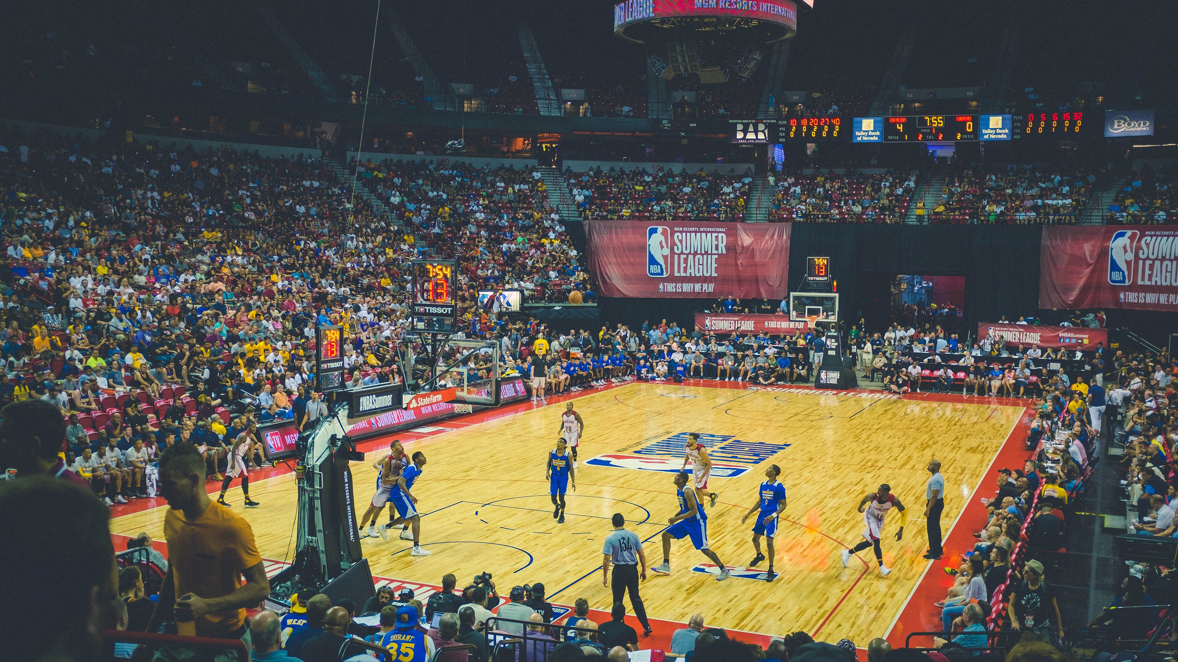 加拿大游泳技术未来发展趋势，加拿大的游泳馆